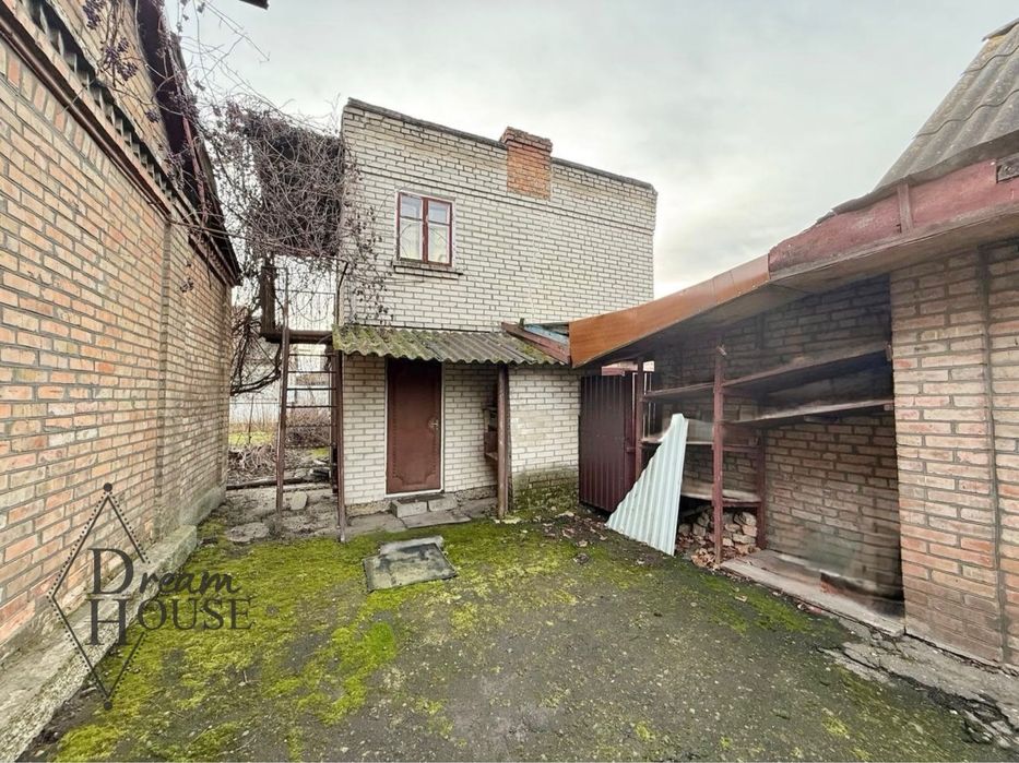 Продаж будинку поруч з лісом (МОЖЛИВИЙ ПРОДАЖ ПІД СЕРТИФІКАТ!!!)