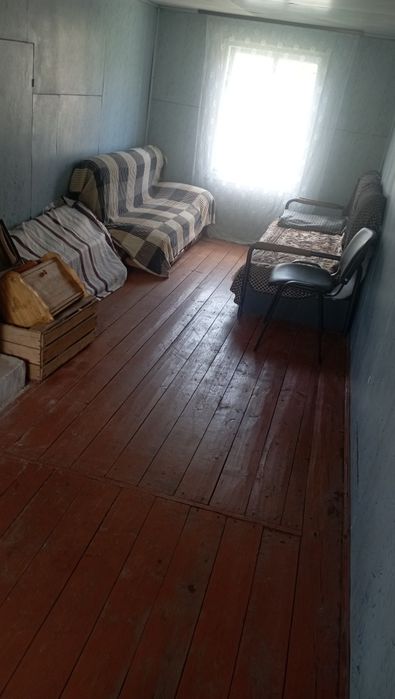 Продам дачний будинок