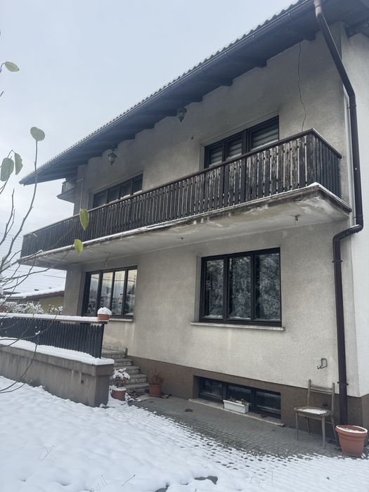 Duży dom do wynajęcia.