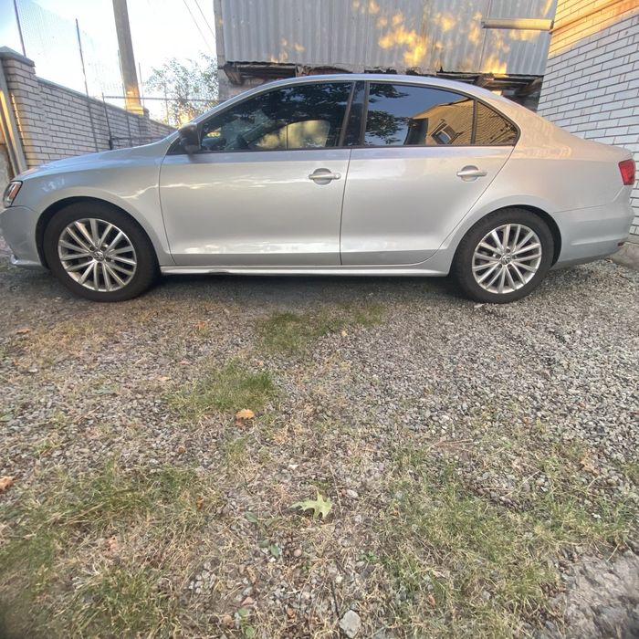 Volkswagen jetta