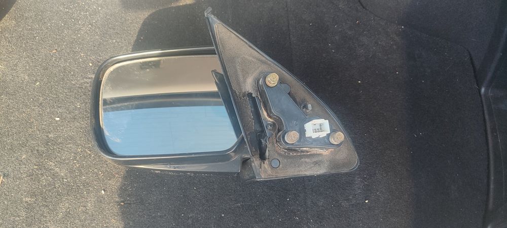 Mitsubishi Outlander 1 покрління