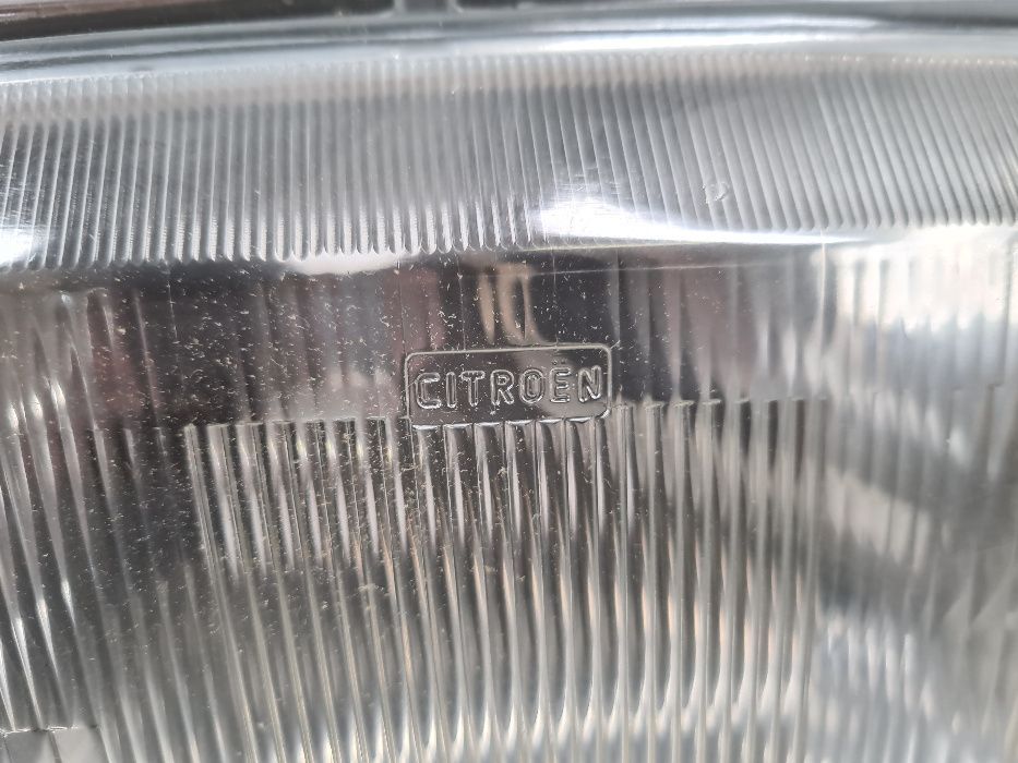 Lampa reflektor PRAWY CITROEN VISA 11 E 14 16 17 przód przedni OEM NOW