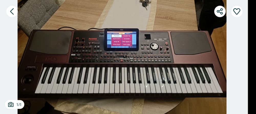 Korg pa 1000 z twardym pokrowcem