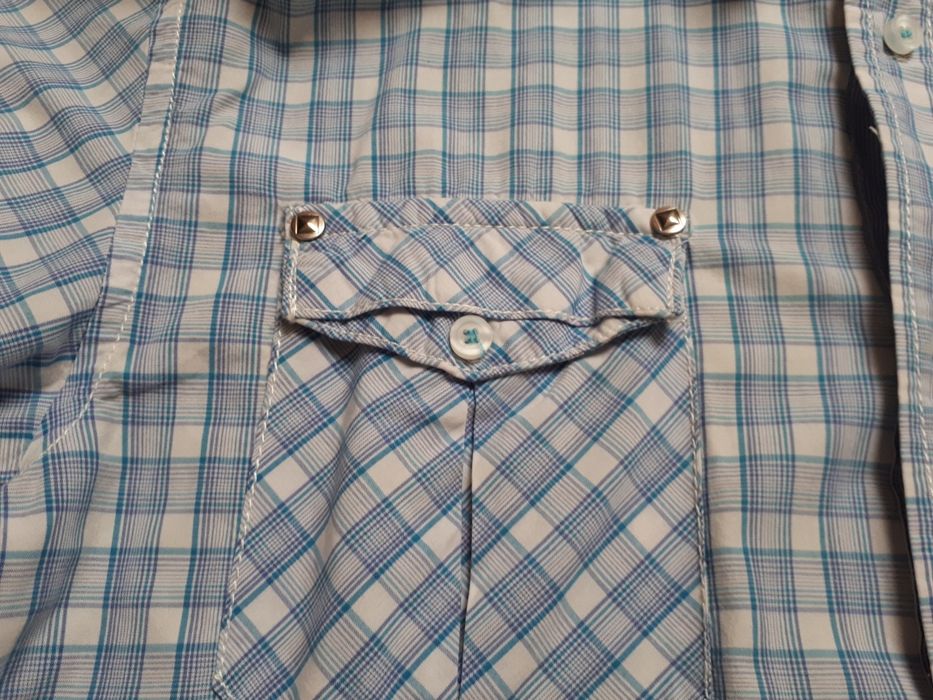 Camisa znos bom estado