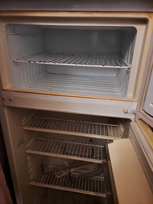 Продаж холодильники