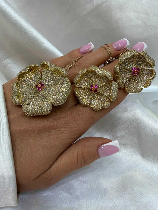 Komplet wisiorek i kolczyki z diamentami naturalnymi 24.57 CT