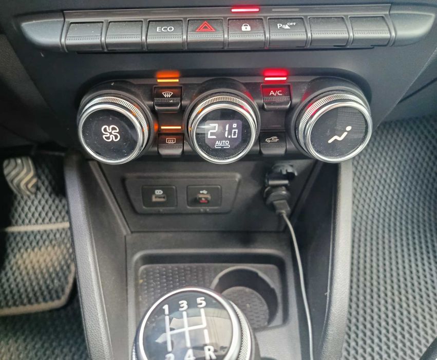 Renault Duster 2023 року