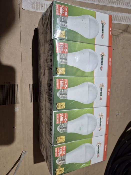 Żarówka led 15W e27
