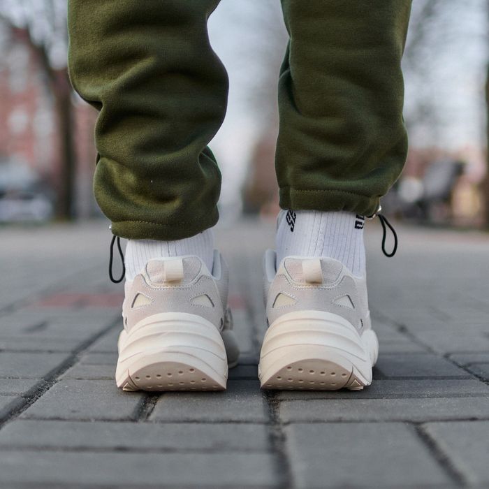Adidas ZX 22 Boost Beige
