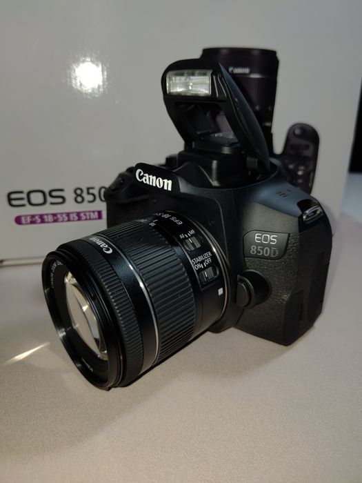 Canon EOS 850D + EF-S 18-55mm IS STM kit, bdb stan, 15–20k migawka