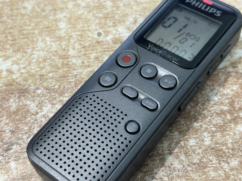 Dyktafon cyfrowy Philips DVT1100 VOICE TRACER