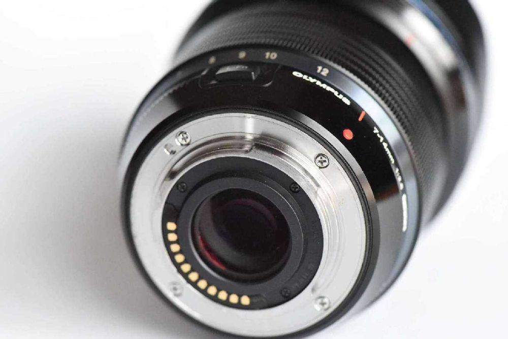 Olympus Zuik Digital ED 7-14mm f/2.8 Pro