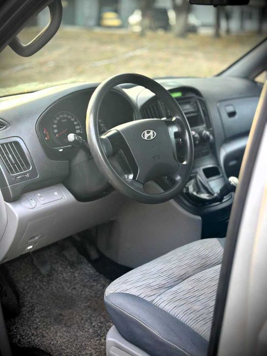 Hyunda H1 2008 р. 245т.км - АВТО В РІДНІЙ ФАРБІ - 2.5TD  170 к.с.