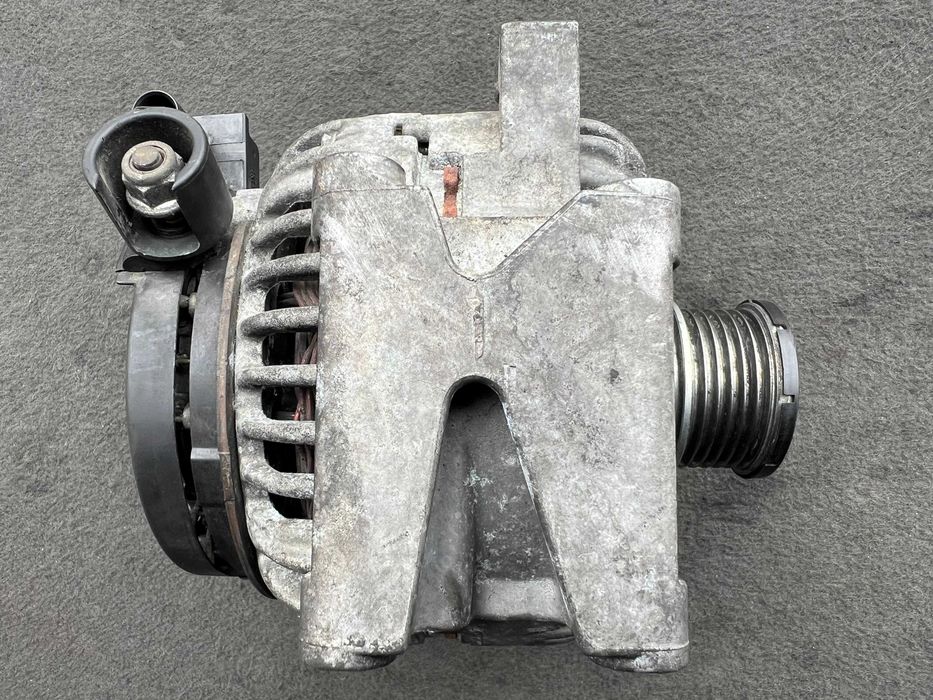 Генератор Mercedes W211 W220 2.2 2.7 3.2 cdi 0124625019