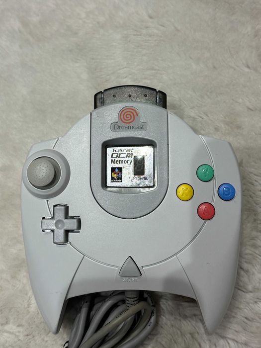 Konsola Sega Dreamcast NTSC-j + oryginalny pad z kartą pamięci + gra
