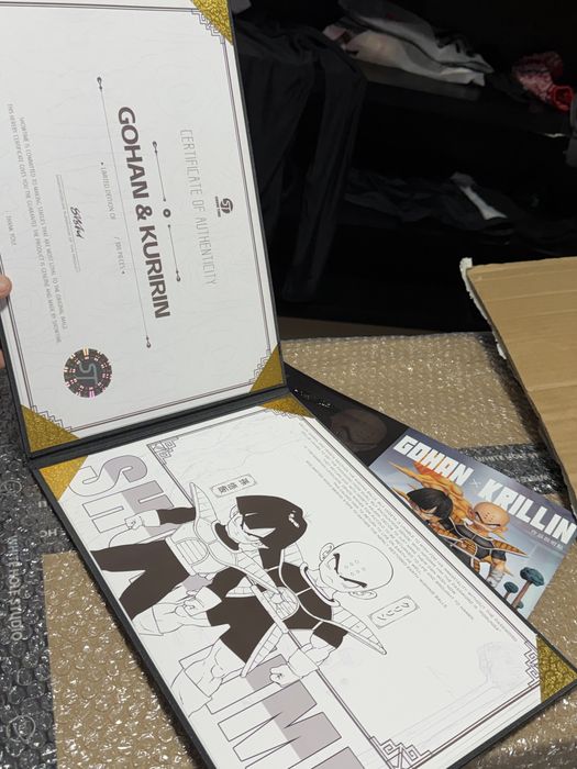 Gohan e Krillin resina da marca Showtime