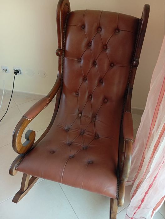 Cadeira Balouço em pele - Vintage