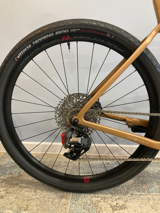 3 T Exploro roz M Rival AxS