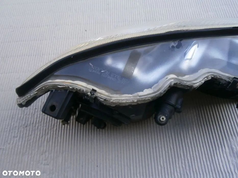 Lampa Reflektor Lewa Euro Chrysler 300m