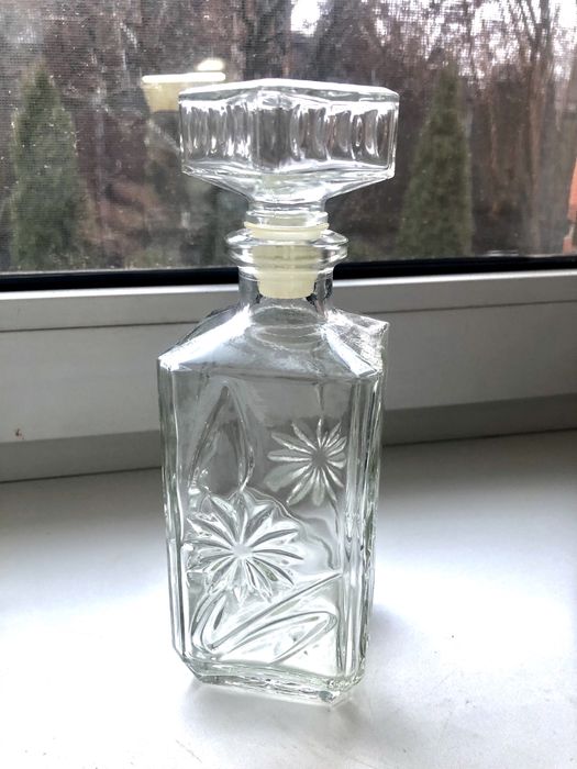 Графин хрустальный