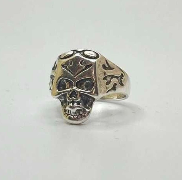 Sygnet pierścionek obrączka ring srebrny czaszka