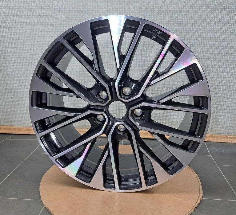 20" оригінальні диски Audi e-tron GT RS Taycan