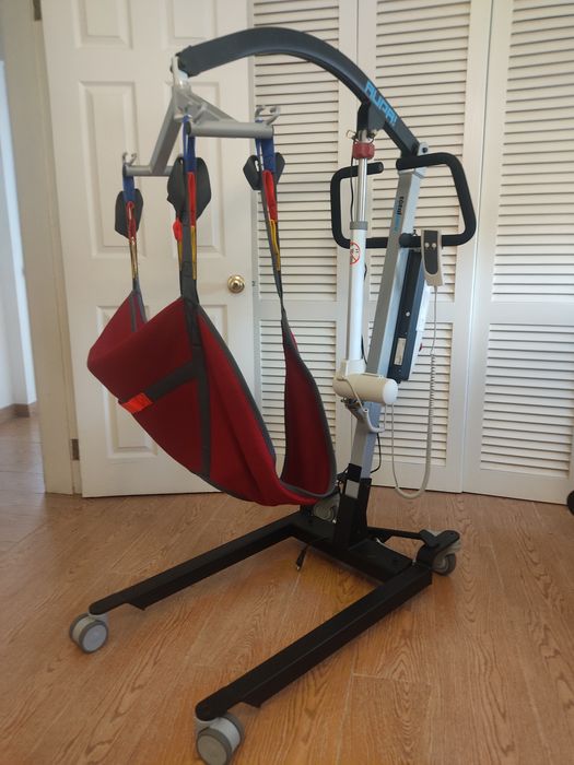 AUPA! Elevador Hidráulico para idosos