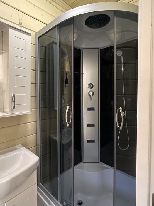 Затишний будинок у Карпатах з чанами та сауною