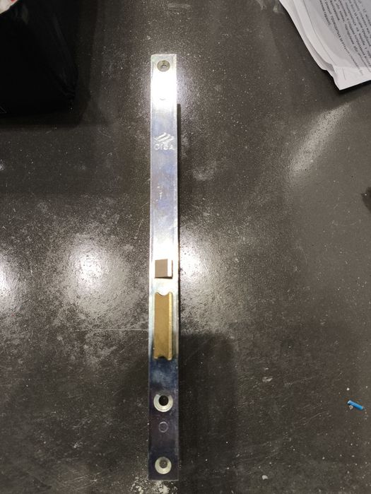 Електромеханічний замок CISA 14020-18-2 (Італія)