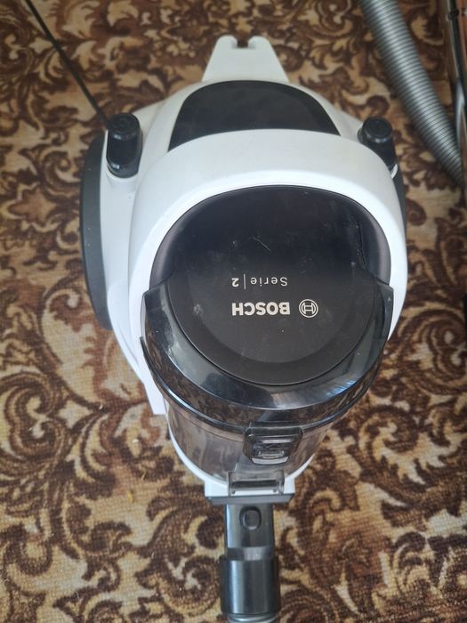 Пилосос BOSCH BGS05A225