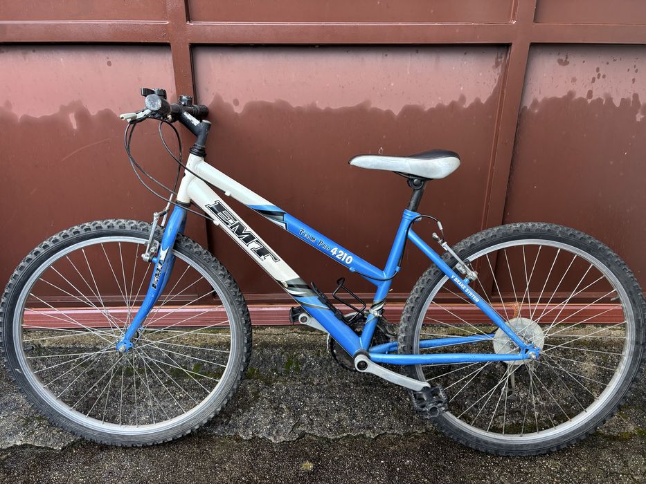 Bicicleta roda 26 em bom estado com 18 velocidades