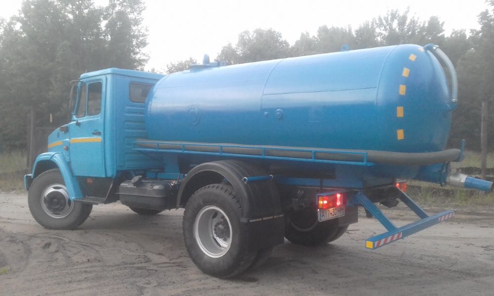 Ассенизатор Викачка ям.