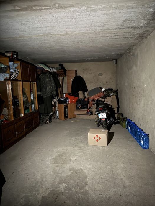 Продам 2 гаража парой