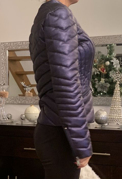 Kurtka Guess - oryginalna kurtka Guess