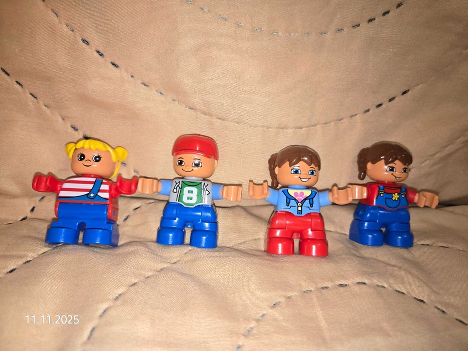LEGO DUPLO Figurki dzieci