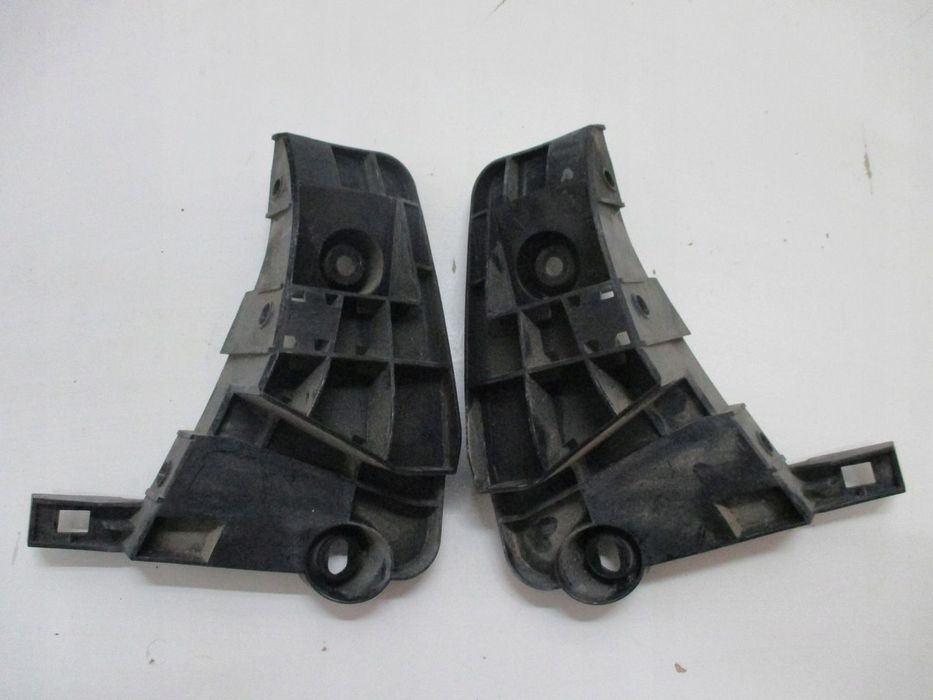 śLIZG ZDERZAKA INFINITI Q30 85245-5DA0A 852445DA04