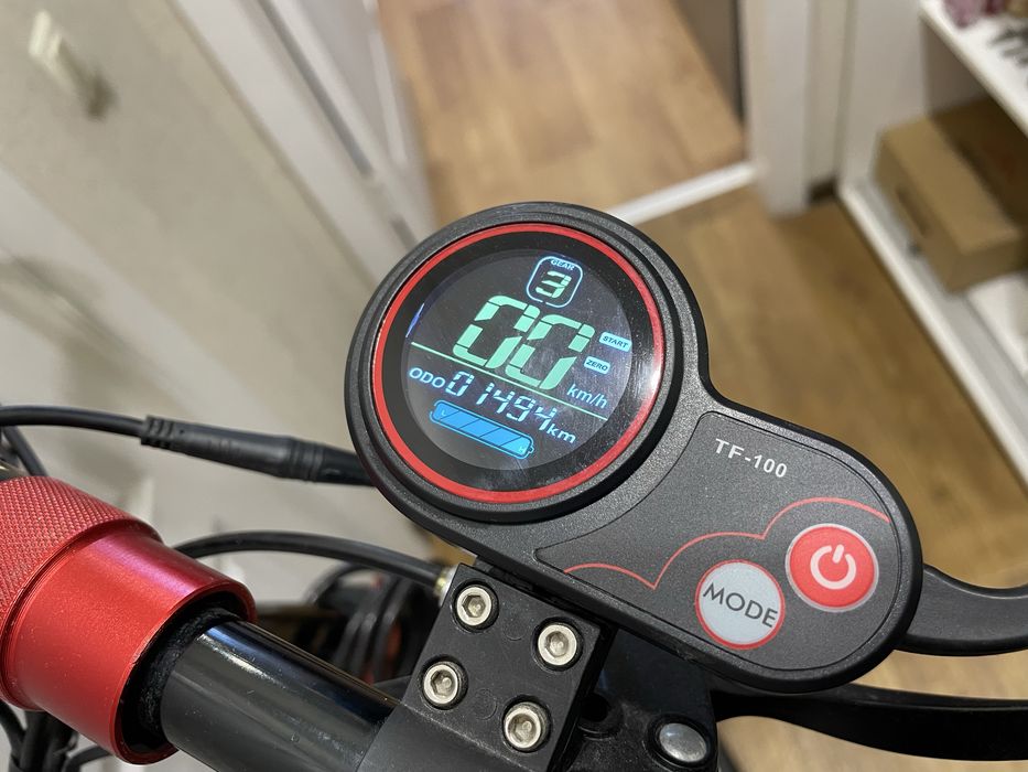 Продам електросамокат KugooKirin M4 Pro