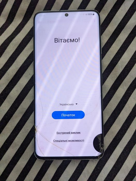 Смартфон Samsung S20 8/128 мобильный телефон под ремонт