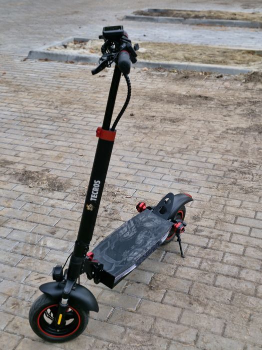Електросамокат Tecros T4 PRO 2025
