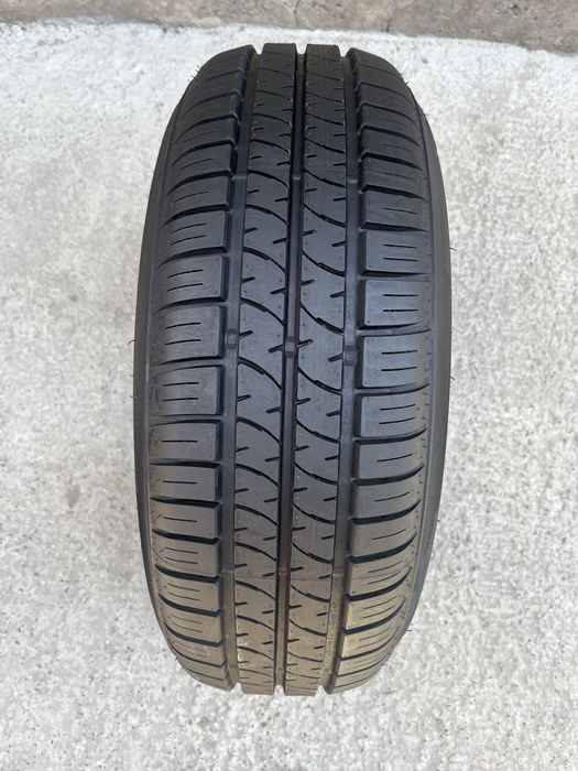 Шина літня Firestone 205*65R15