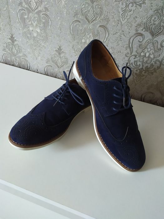 Чоловічі фірмові замшеві туфлі броги оксфорди Kadiman Роз. 42-43
Ідеал
