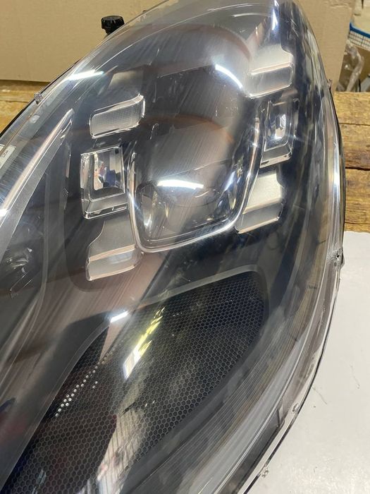 Macan 95b фари turbo gts full led до рестайл