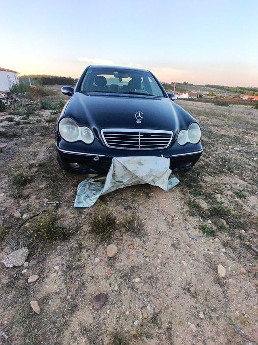 Mercedes c220 2003 — photo 3