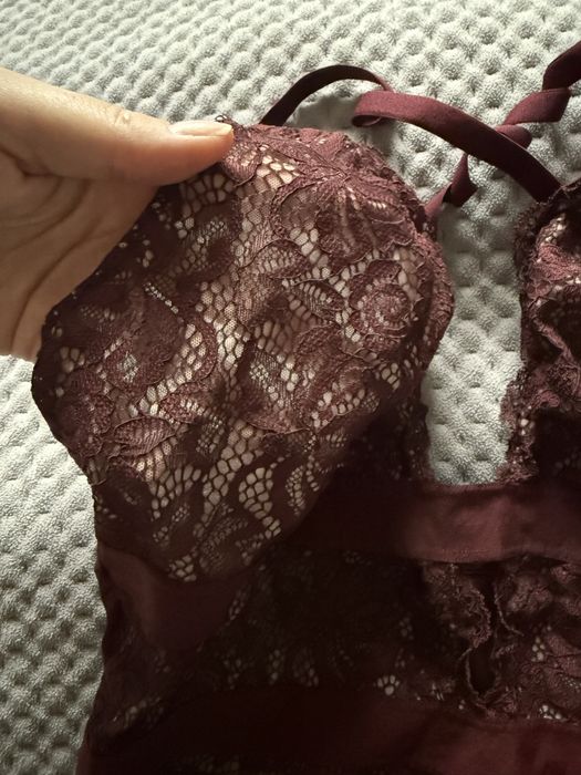 Body koronkowe bordowe L