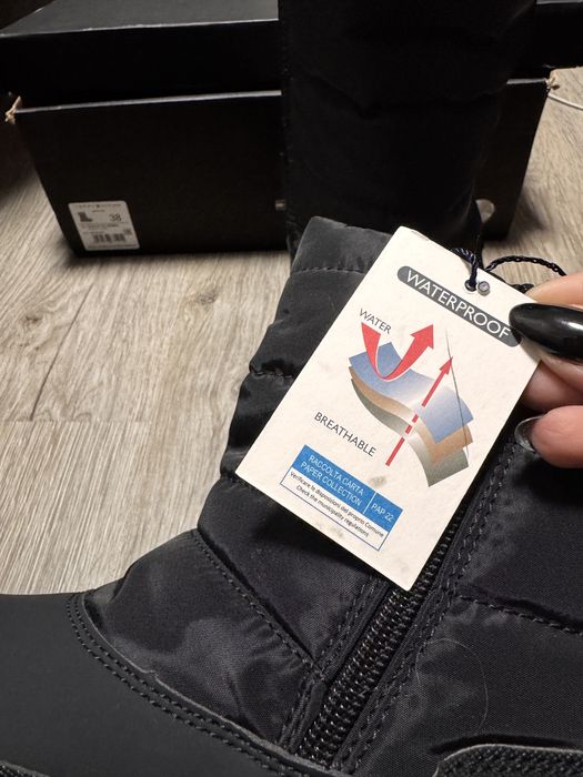 Снігоходи Tommy Hilfiger (нові)