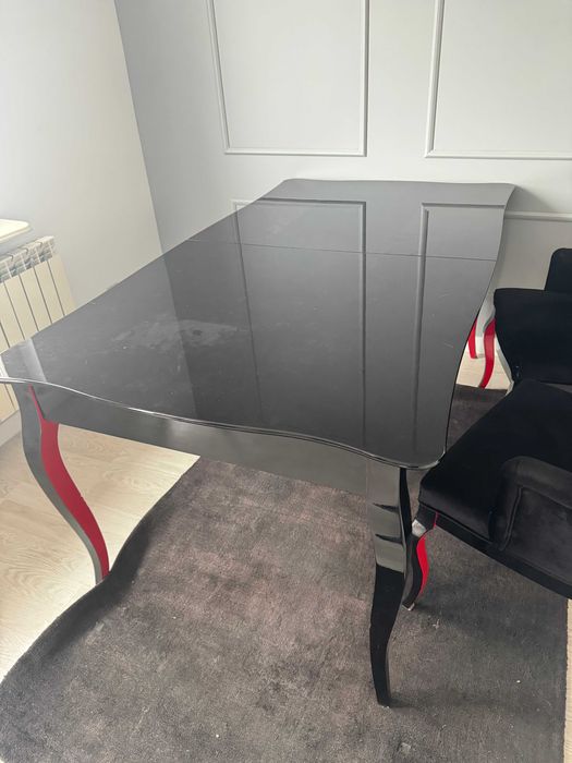 Elegancki stół rozkładany Glamour Ludwik Czarny połysk