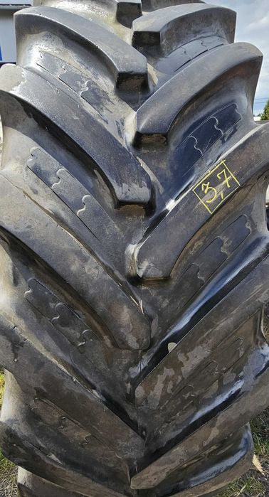 Opona 650/85R42 BKT *S