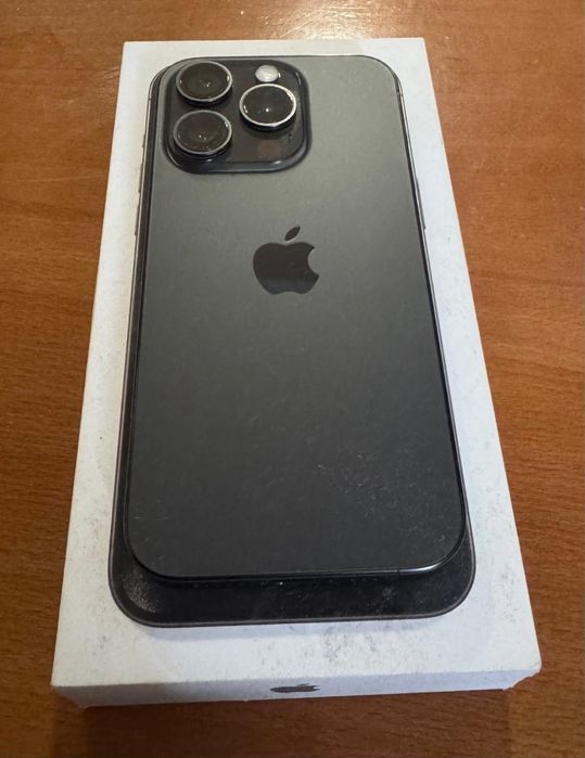 Iphone 15 pro preto