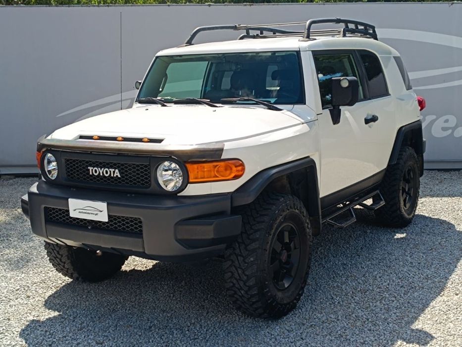 Toyota FJ