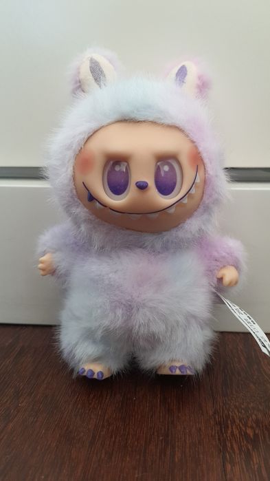 Labubu roxo com porta chave